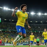 Direitos de Arena no Futebol Brasileiro 2025: Impacto na Receita dos Atletas Jogador de futebol comemorando um gol em um estádio lotado, simbolizando a paixão e os interesses financeiros do futebol brasileiro.